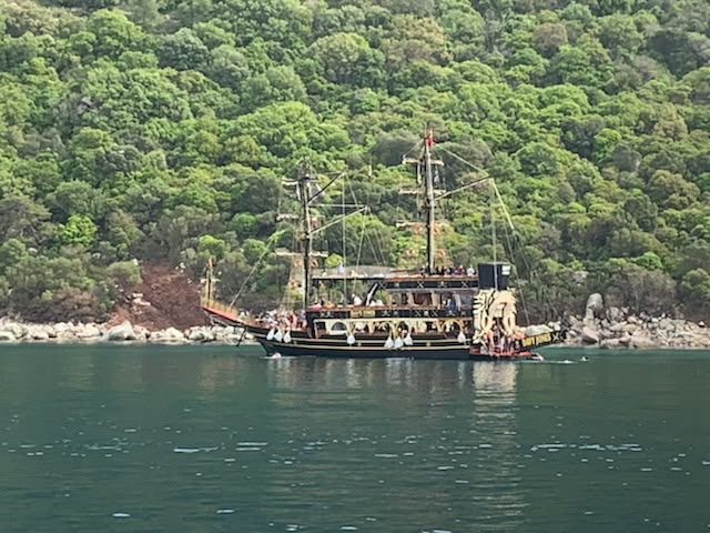Davy Jones Korsan Tekne Turu